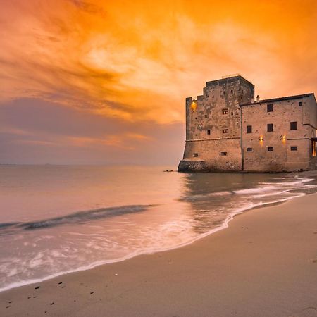 Отель Torre Mozza - Dimora D' Epoca Фоллоника Экстерьер фото